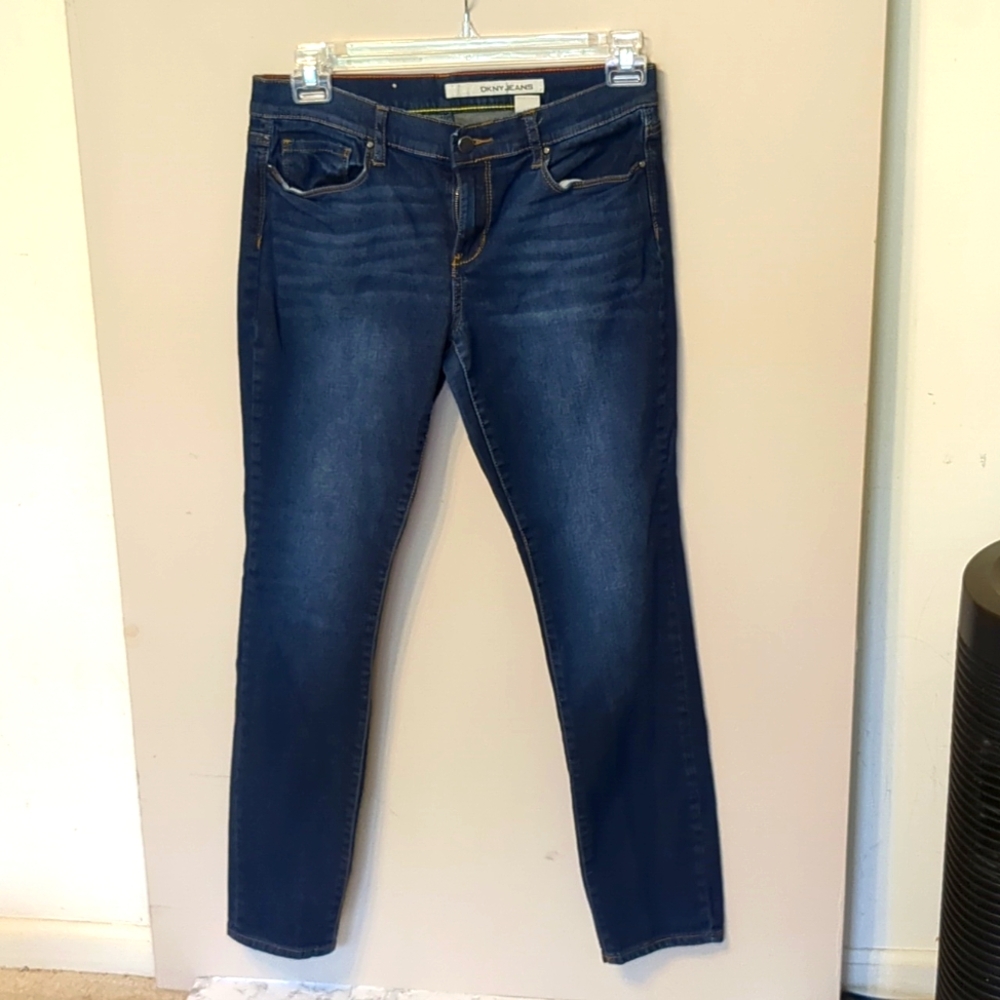 DKNY Skinny Jeans Size 08